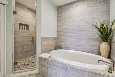 530 S Gulfview Boulevard #304, Clearwater Beach, FL 33767 - Photo 19