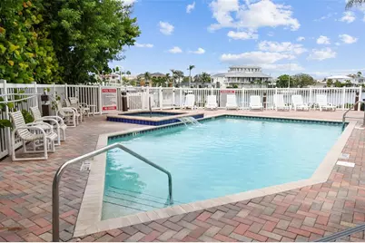 530 S Gulfview Boulevard #304, Clearwater Beach, FL 33767 - Photo 37