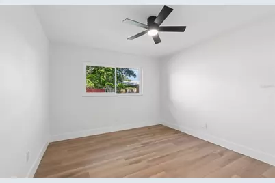 12805 Kimberly Oaks Circle, Largo, FL 33774 - Photo 19