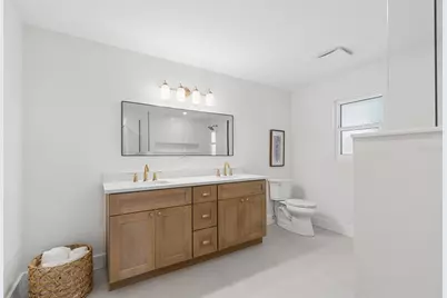 12805 Kimberly Oaks Circle, Largo, FL 33774 - Photo 17