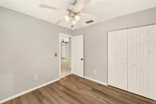 929 Britton St, Largo, FL 33770 - Photo 25