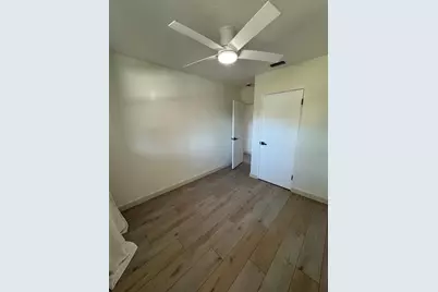 1500 Carson Circle NE, Saint Petersburg, FL 33703 - Photo 43