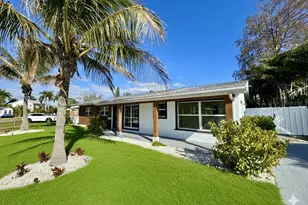 1500 Carson Cir NE, Saint Petersburg, FL 33703 - Photo 1