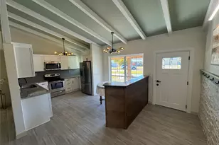 1500 Carson Cir NE, Saint Petersburg, FL 33703 - Photo 65