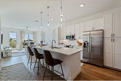 644 3rd Avenue S #403, Saint Petersburg, FL 33701 - Photo 11