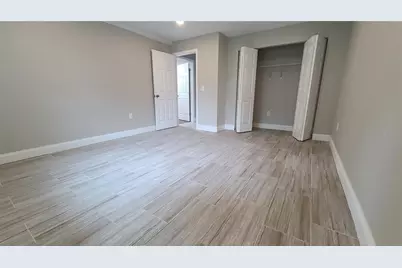 1718 Cardinal Dr, Clearwater, FL 33759 - Photo 15