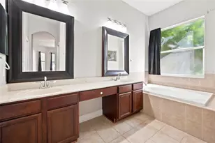 5517 Greystone Dr, Spring Hill, FL 34609 - Photo 3