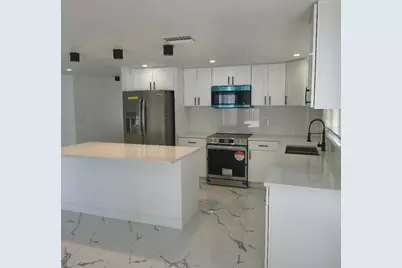 7019 Fountain Avenue, Tampa, FL 33634 - Photo 3