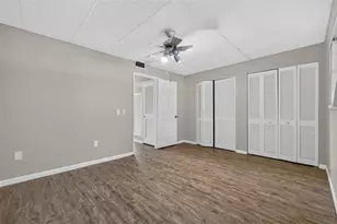 6015 19th St N, Saint Petersburg, FL 33714 - Photo 25