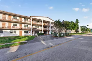 6015 19th St N, Saint Petersburg, FL 33714 - Photo 1