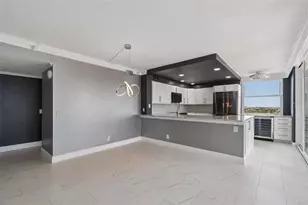 6265 Sun Blvd, Saint Petersburg, FL 33715 - Photo 13