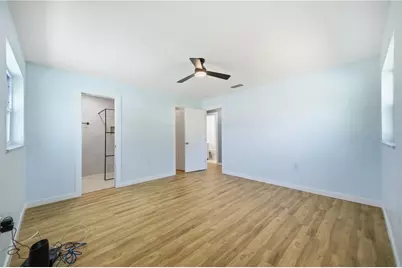 5920 Denver Street NE, Saint Petersburg, FL 33703 - Photo 21