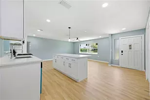 5920 Denver St NE, Saint Petersburg, FL 33703 - Photo 5