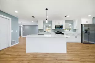 5920 Denver St NE, Saint Petersburg, FL 33703 - Photo 3