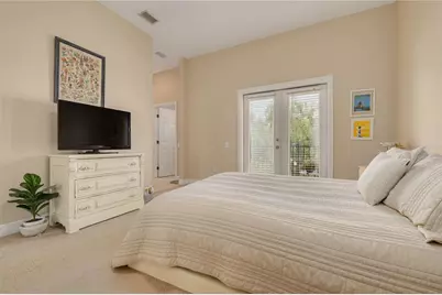10015 6th Street N, Saint Petersburg, FL 33702 - Photo 21