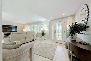 6351 3rd Palm Point, Saint Pete Beach, FL 33706 - Photo 3