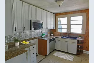 6400 12th Street, Zephyrhills, FL 33542 - Photo 7