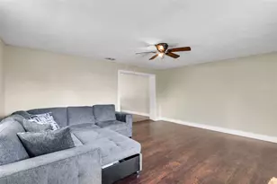 405 SW 77th Ave, North Lauderdale, FL 33068 - Photo 13