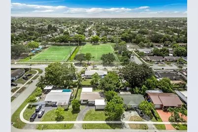 405 SW 77th Avenue, North Lauderdale, FL 33068 - Photo 33