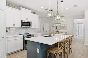 8216 Praise Dr, Tampa, FL 33625 - Photo 15