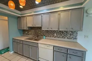 309 Bryce Ct, Sun City Center, FL 33573 - Photo 13