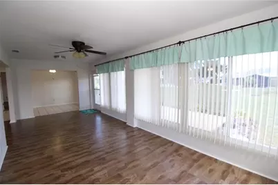 309 Bryce Court, Sun City Center, FL 33573 - Photo 9