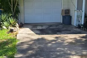 138 Francis Dr NE, Port Charlotte, FL 33952 - Photo 5