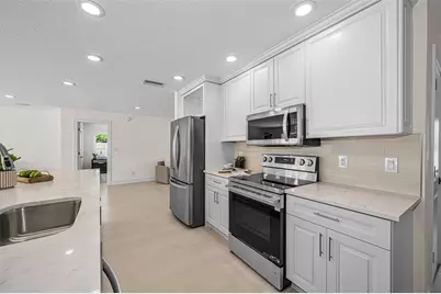 7901 10th Avenue S, Saint Petersburg, FL 33707 - Photo 31