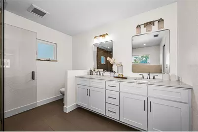 7901 10th Avenue S, Saint Petersburg, FL 33707 - Photo 47