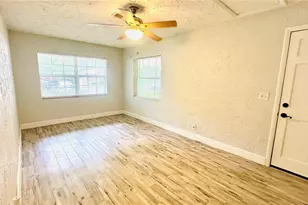 3925 W Bay View Ave, Tampa, FL 33611 - Photo 11