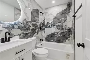 517 Hampton Ave NE, Saint Petersburg, FL 33703 - Photo 15