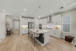 4711 San Martino Dr, Wesley Chapel, FL 33543 - Photo 11