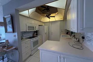 1612 S Elmwood Dr, Bradenton, FL 34208 - Photo 13