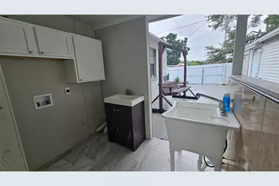 3502 Libby Loop, Tampa, FL 33619 - Photo 29