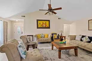 10903 Landon Ln, Tampa, FL 33635 - Photo 15