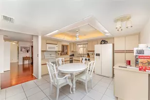 4240 Creekwood Ln, Mulberry, FL 33860 - Photo 1