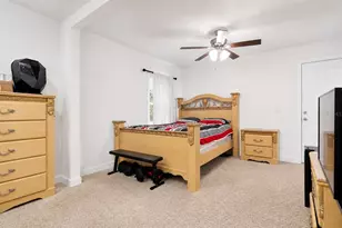 303 W 5th St, Lakeland, FL 33805 - Photo 9