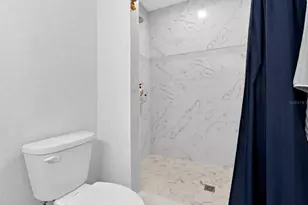 303 W 5th St, Lakeland, FL 33805 - Photo 13