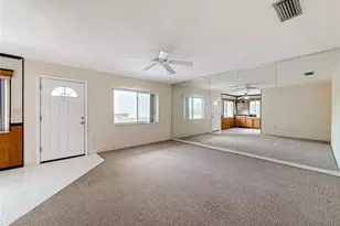 8101 113th St, Seminole, FL 33772 - Photo 7