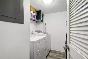 1179 Pine Ridge Cir W, Tarpon Springs, FL 34688 - Photo 17
