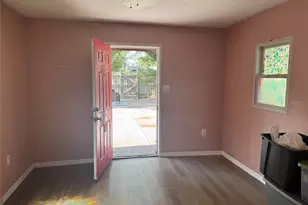 6408 N Highland Ave, Tampa, FL 33604 - Photo 17