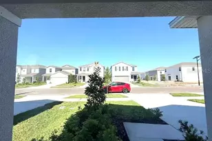 11522 Brae Wy, Dade City, FL 33525 - Photo 3