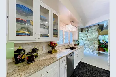 1653 Sunnybrook Lane, Clearwater, FL 33764 - Photo 65
