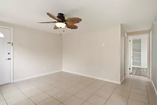 634 Dogwood Ct, Dunedin, FL 34698 - Photo 11