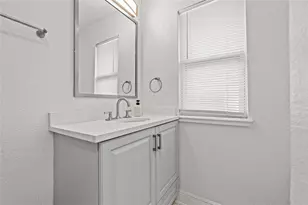 210 E Cluster Ave, Tampa, FL 33604 - Photo 25