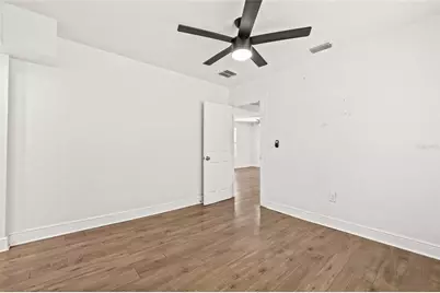 210 E Cluster Avenue, Tampa, FL 33604 - Photo 27