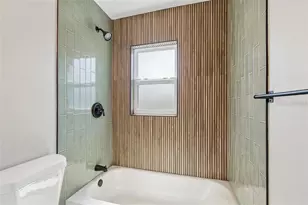 5802 12th Ave S, Tampa, FL 33619 - Photo 21