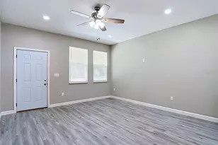 509 E Lake Ave, Tampa, FL 33603 - Photo 13