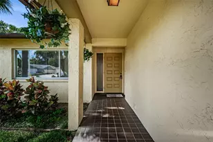 11794 96th Pl, Seminole, FL 33772 - Photo 3