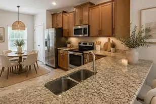 31150 Gossamer Way, Wesley Chapel, FL 33543 - Photo 3